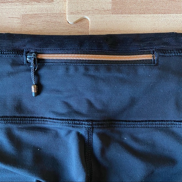 Lululemon Run For Days Crop - Picture 8 of 11